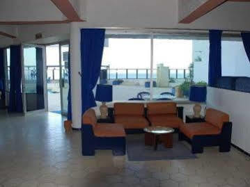 Umh Tarik Hotel